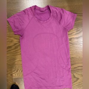 lululemon vivid plum swiftly tech hip length